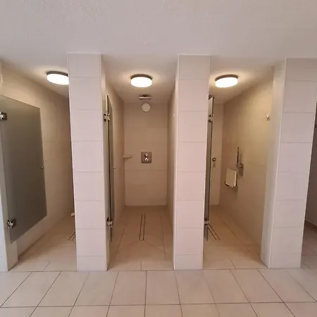 Terrassenhaus, 81 Appartamento *